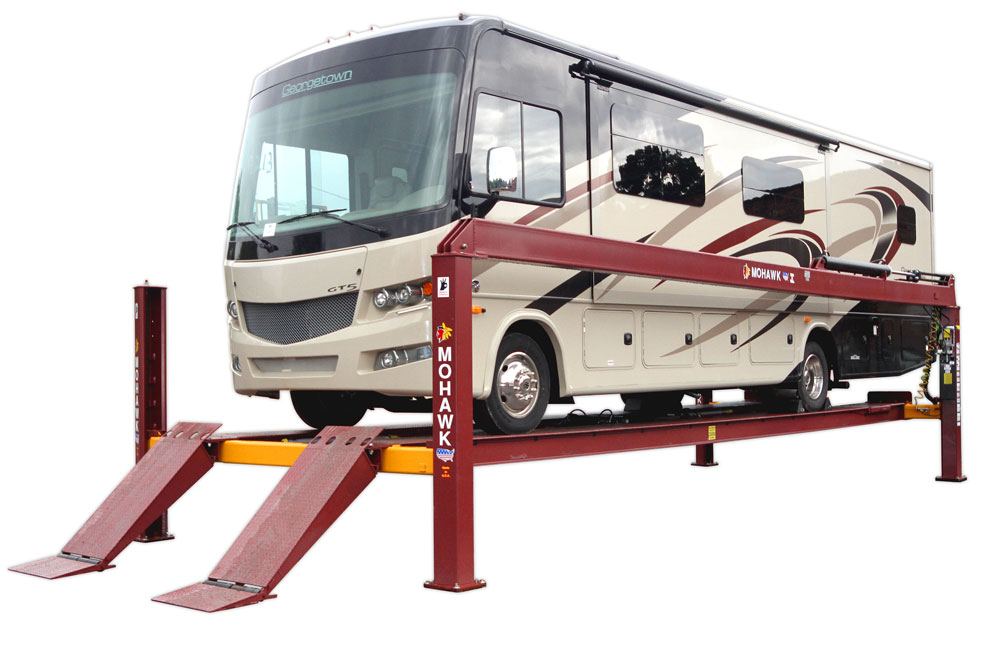 Motor home on a Mohawk TR-25 lift